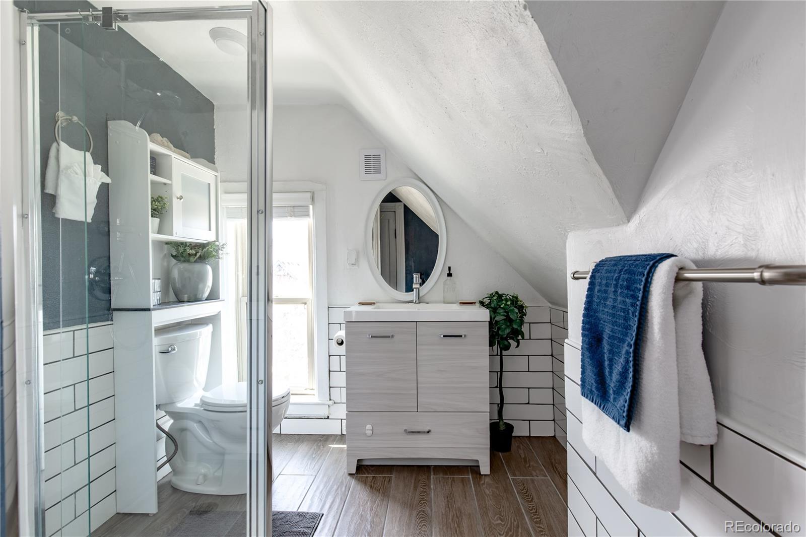 MLS Image #36 for 2358 n ogden street b,denver, Colorado