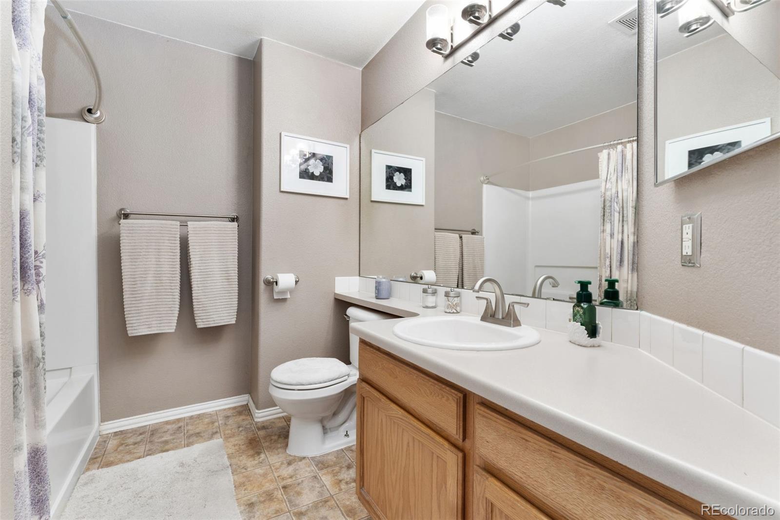 MLS Image #12 for 9503  longs peak drive,commerce city, Colorado