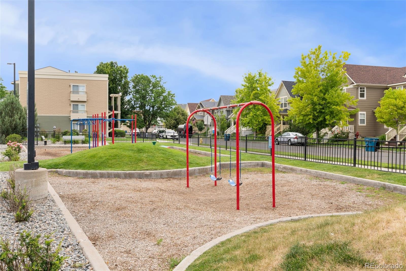 MLS Image #20 for 9503  longs peak drive,commerce city, Colorado