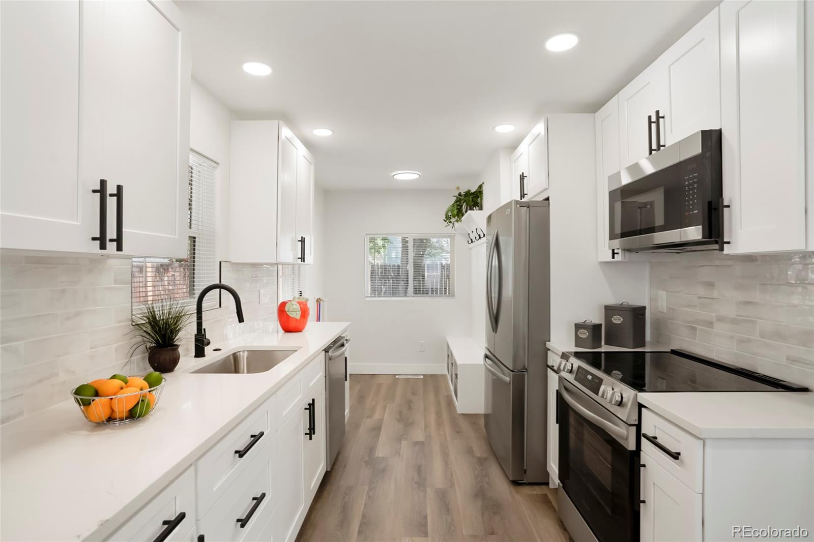 MLS Image #13 for 1023  hooker street,denver, Colorado