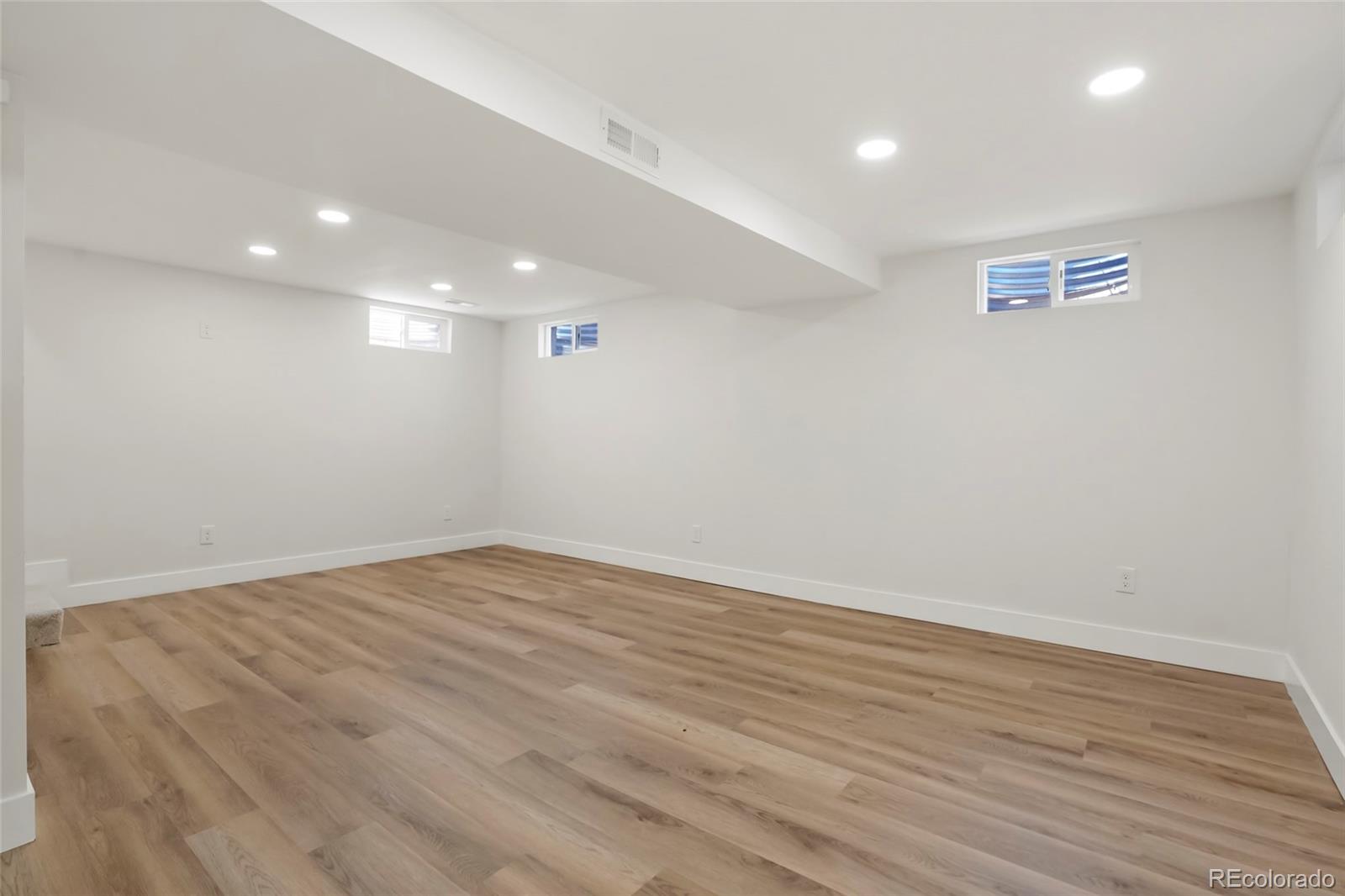MLS Image #24 for 1023  hooker street,denver, Colorado