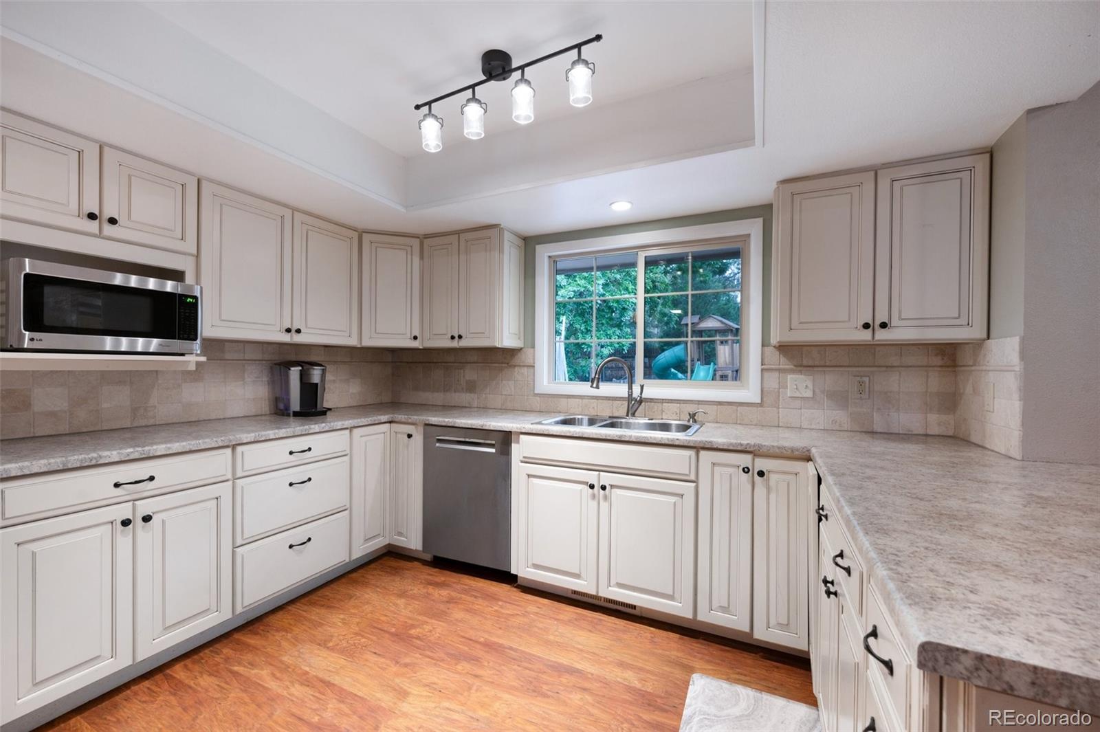 MLS Image #10 for 5214  alta loma road,colorado springs, Colorado