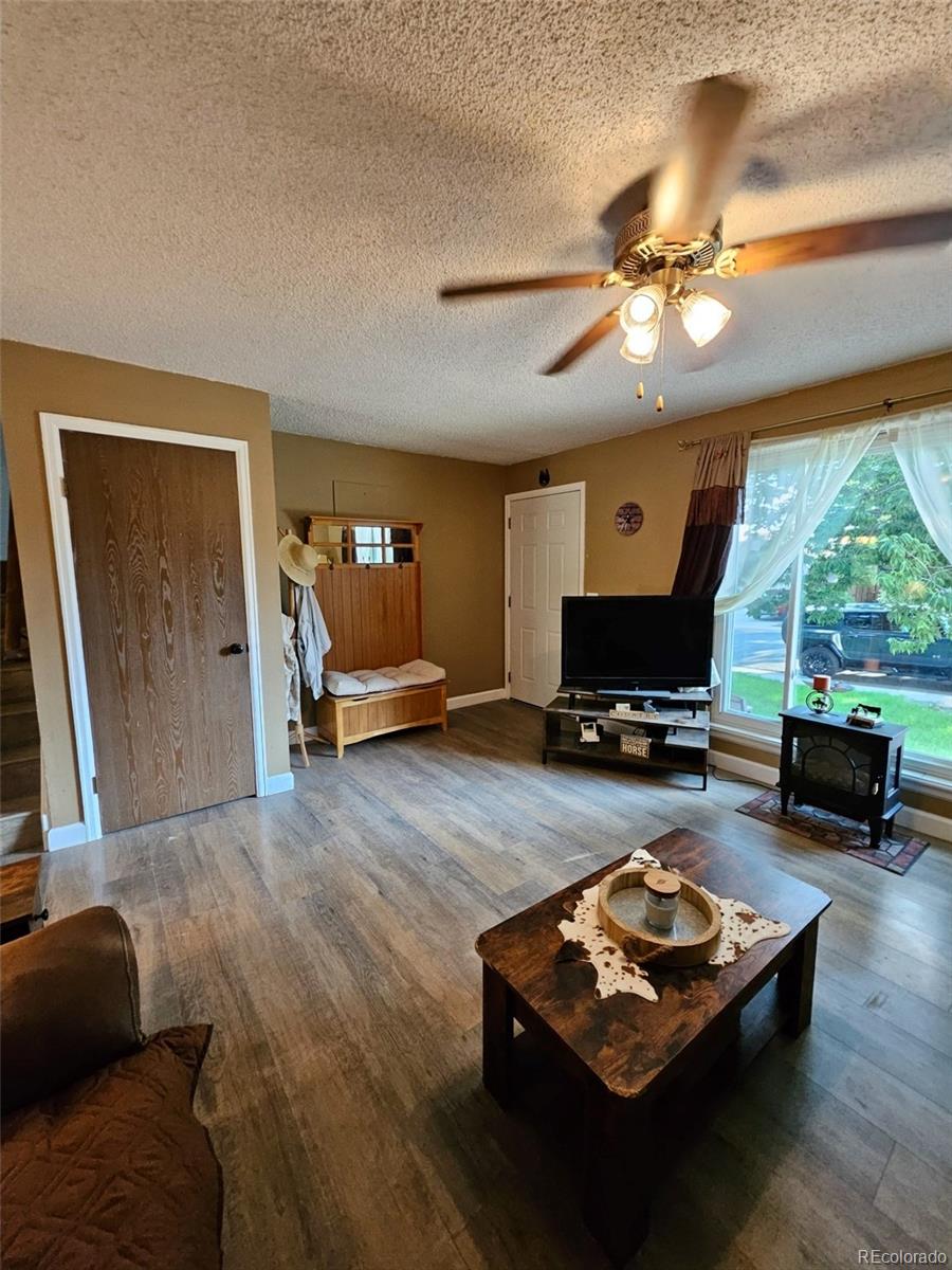MLS Image #7 for 2034 s truckee street,aurora, Colorado