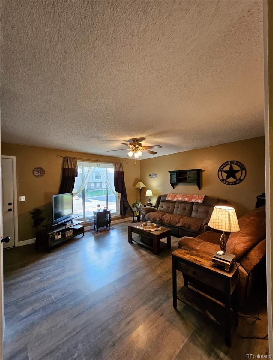 MLS Image #8 for 2034 s truckee street,aurora, Colorado