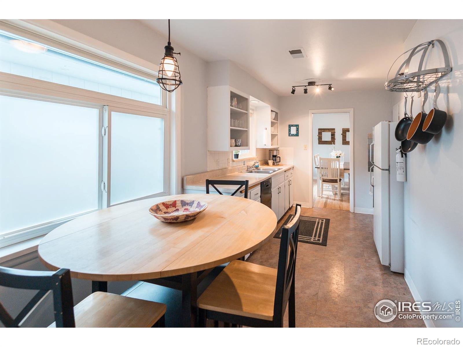 MLS Image #11 for 624 e plum street,fort collins, Colorado