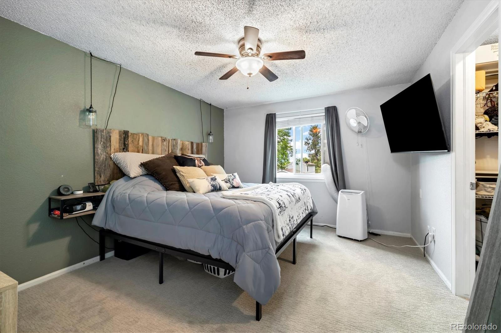 MLS Image #13 for 11376  forest drive,thornton, Colorado