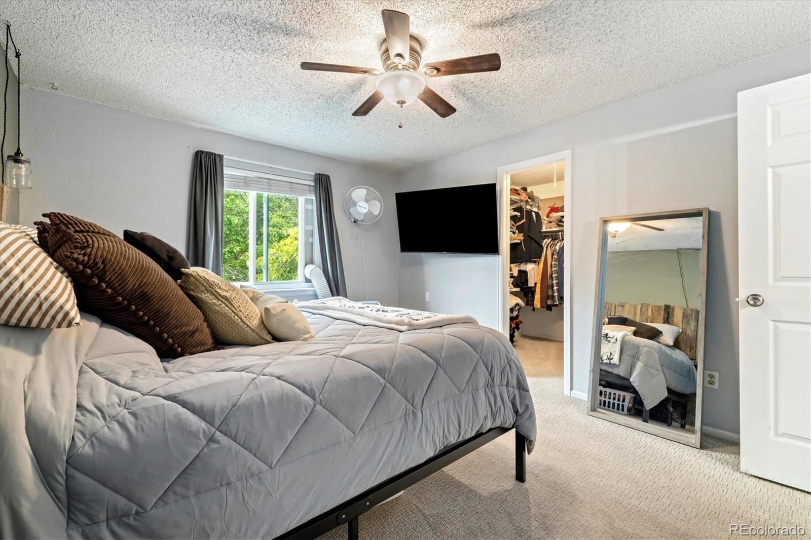 MLS Image #14 for 11376  forest drive,thornton, Colorado