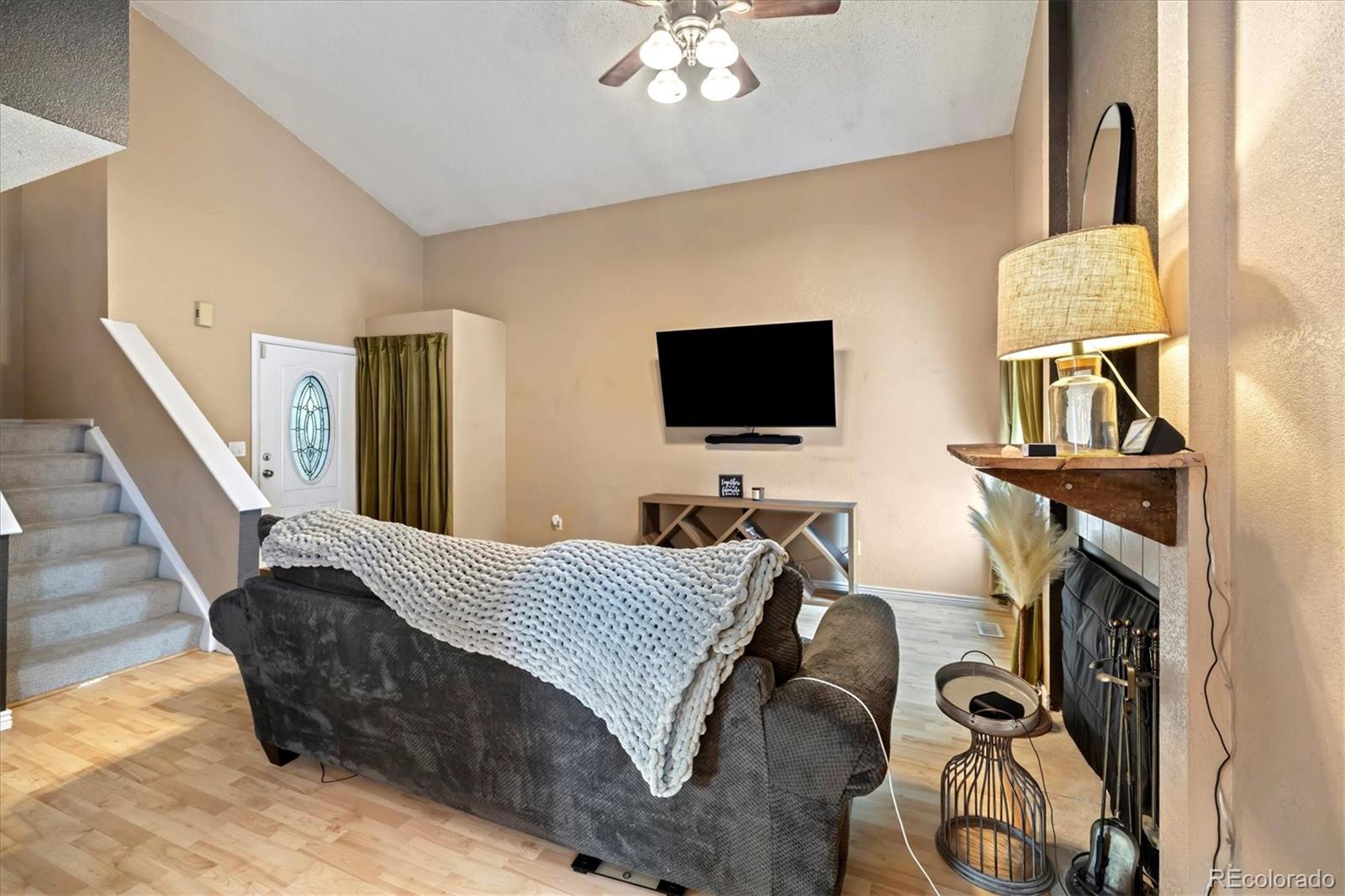 MLS Image #4 for 11376  forest drive,thornton, Colorado