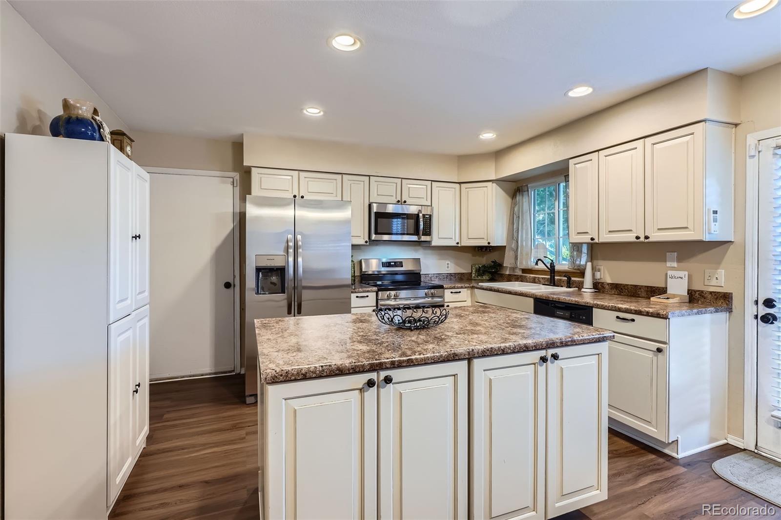 MLS Image #13 for 19725  rosewood court ,parker, Colorado