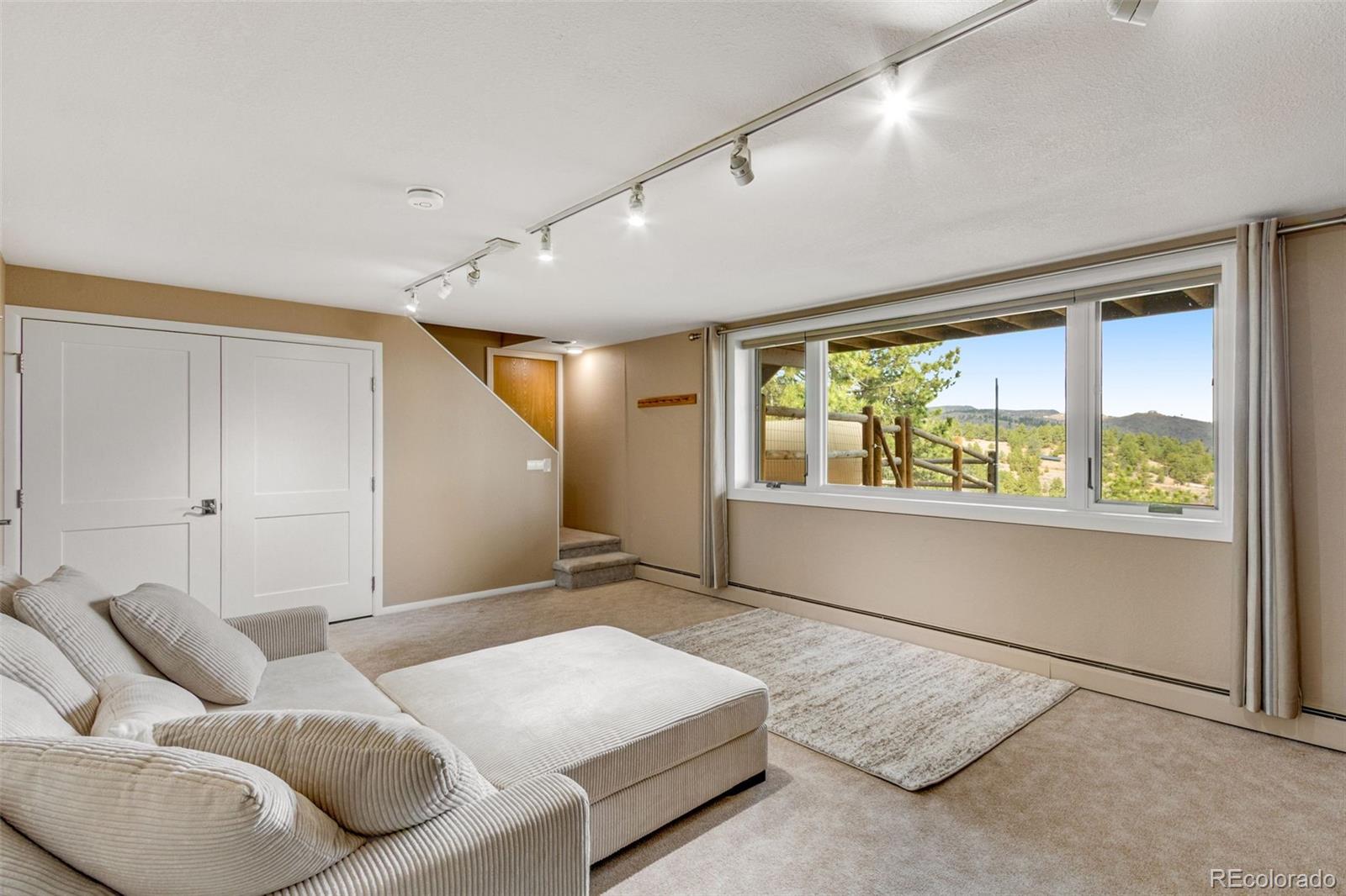 MLS Image #29 for 6300  feldspar court,bellvue, Colorado