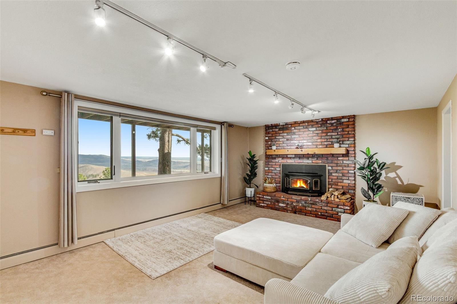 MLS Image #30 for 6300  feldspar court,bellvue, Colorado