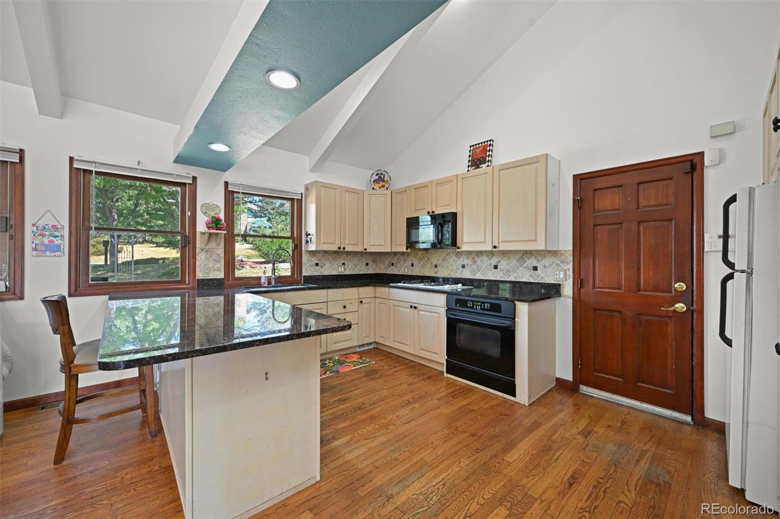 MLS Image #7 for 17852 e long avenue,centennial, Colorado