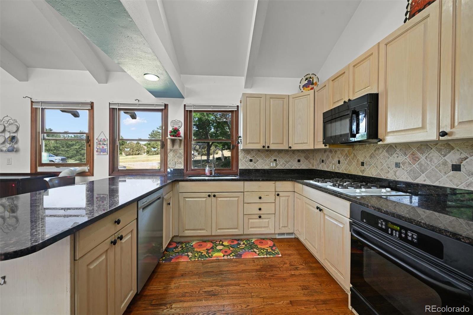 MLS Image #8 for 17852 e long avenue,centennial, Colorado