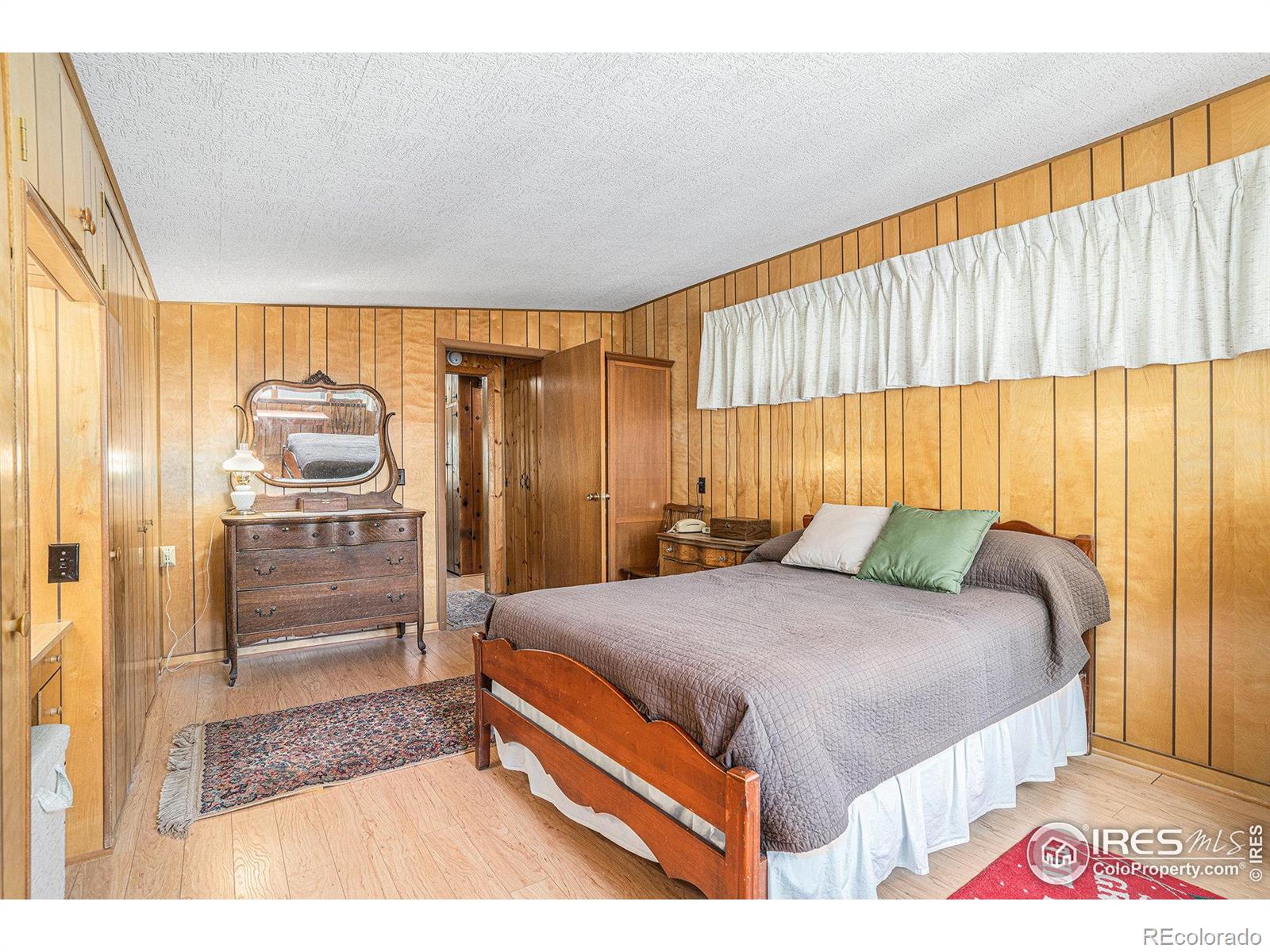 MLS Image #13 for 348  waltonia road,drake, Colorado