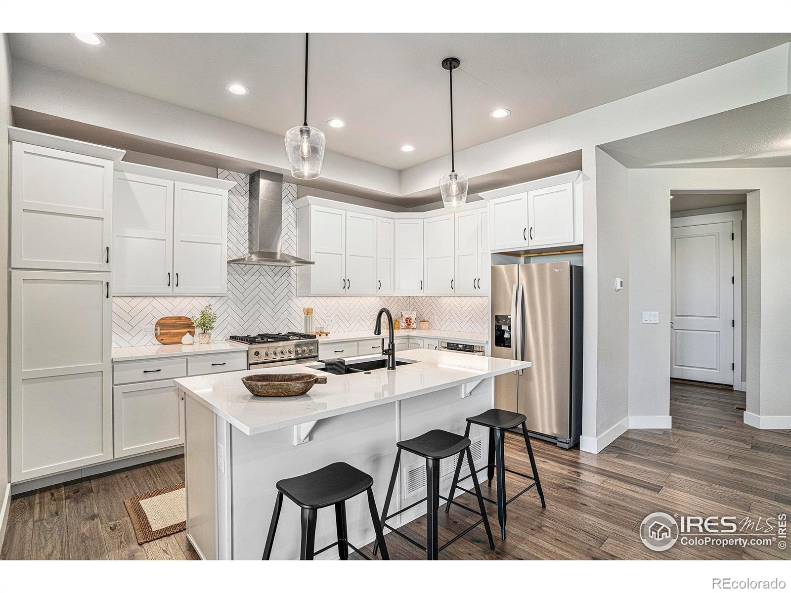 MLS Image #5 for 1550  harebell street,berthoud, Colorado