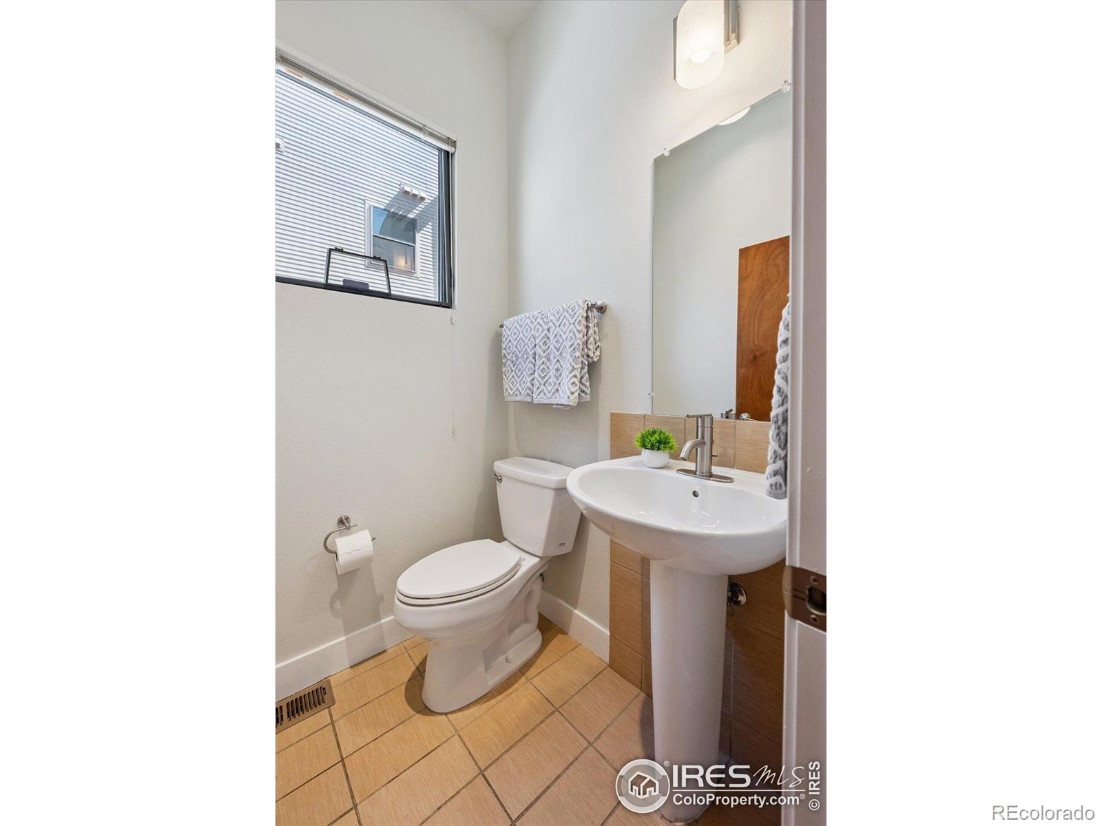 MLS Image #14 for 2900  inca street,denver, Colorado