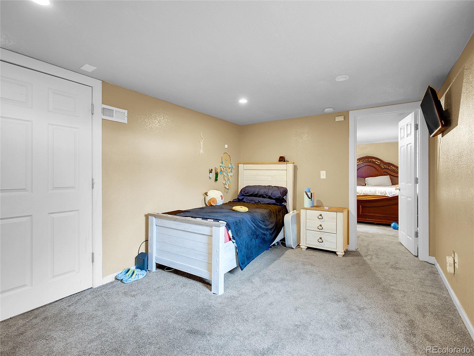 MLS Image #15 for 7751  niagara street,commerce city, Colorado