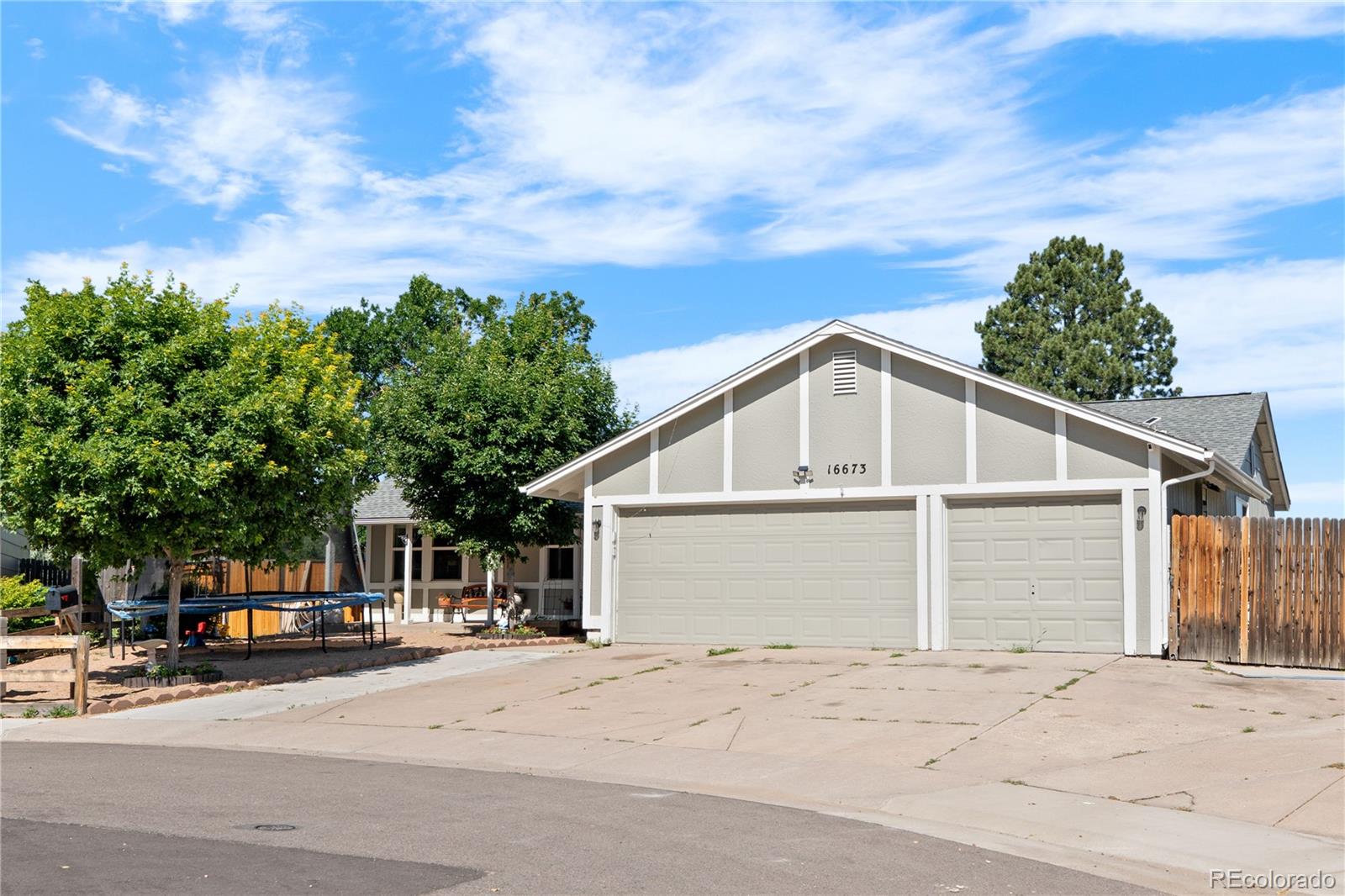 MLS Image #2 for 16673 e kent drive,aurora, Colorado