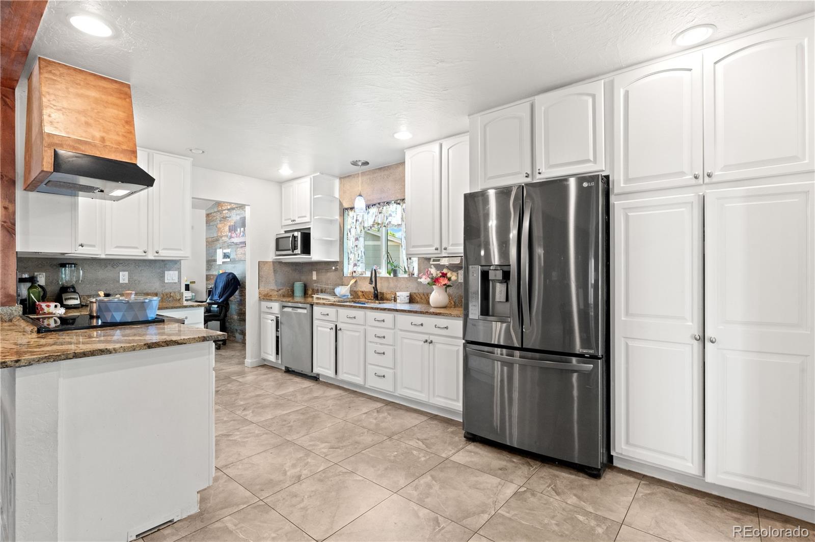 MLS Image #9 for 16673 e kent drive,aurora, Colorado