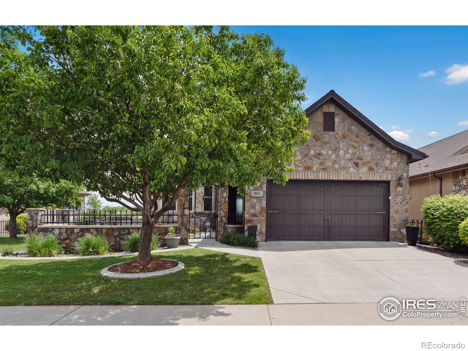 MLS Image #0 for 2055  vineyard drive,windsor, Colorado