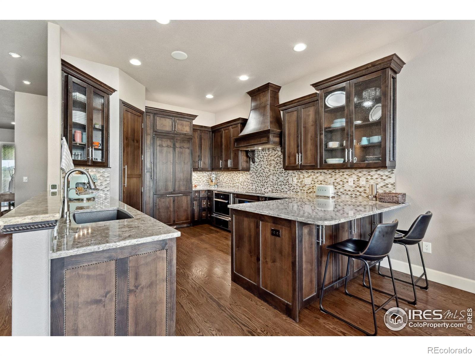 MLS Image #6 for 2055  vineyard drive,windsor, Colorado