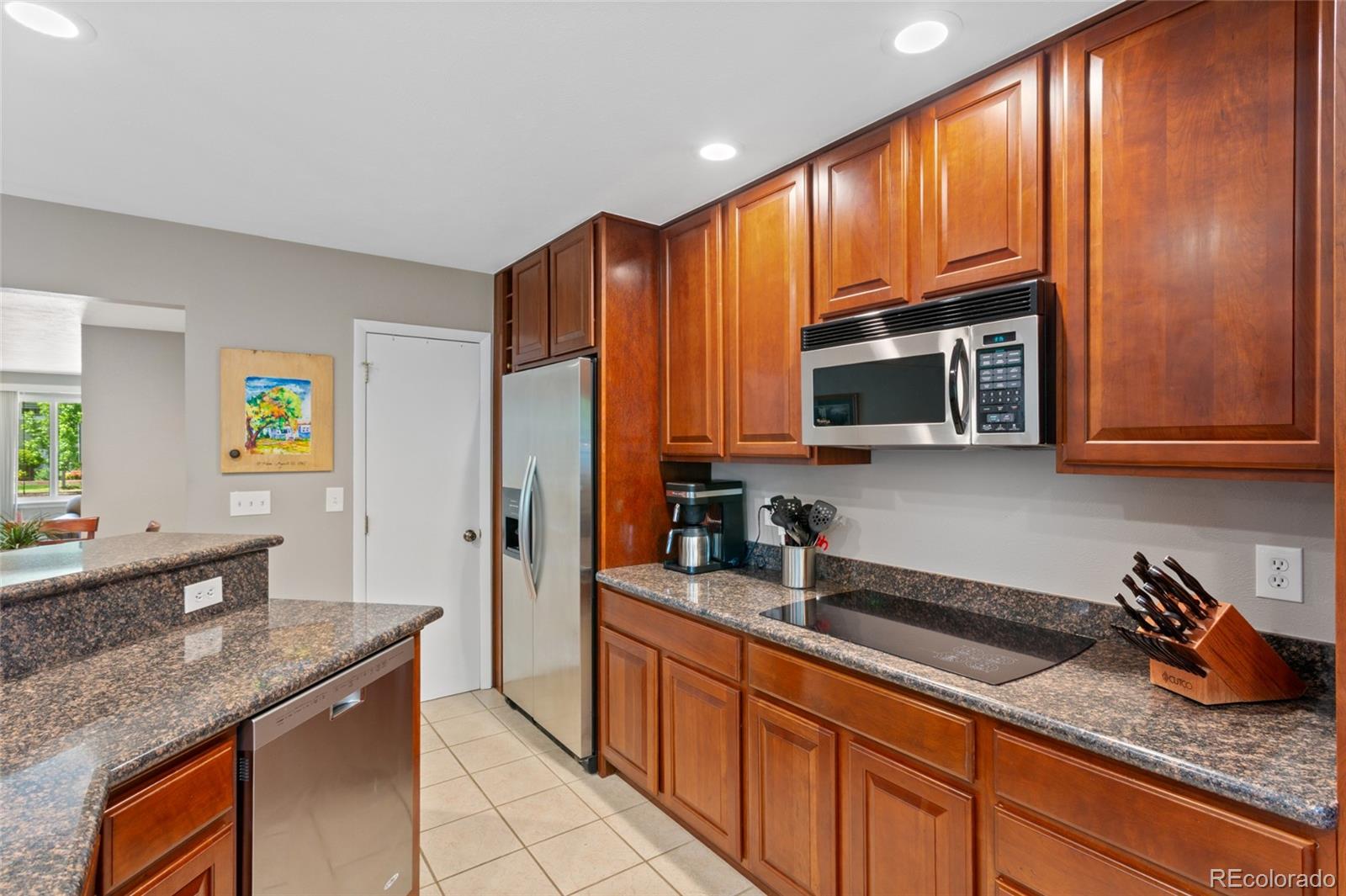 MLS Image #2 for 6143 s ash circle,centennial, Colorado