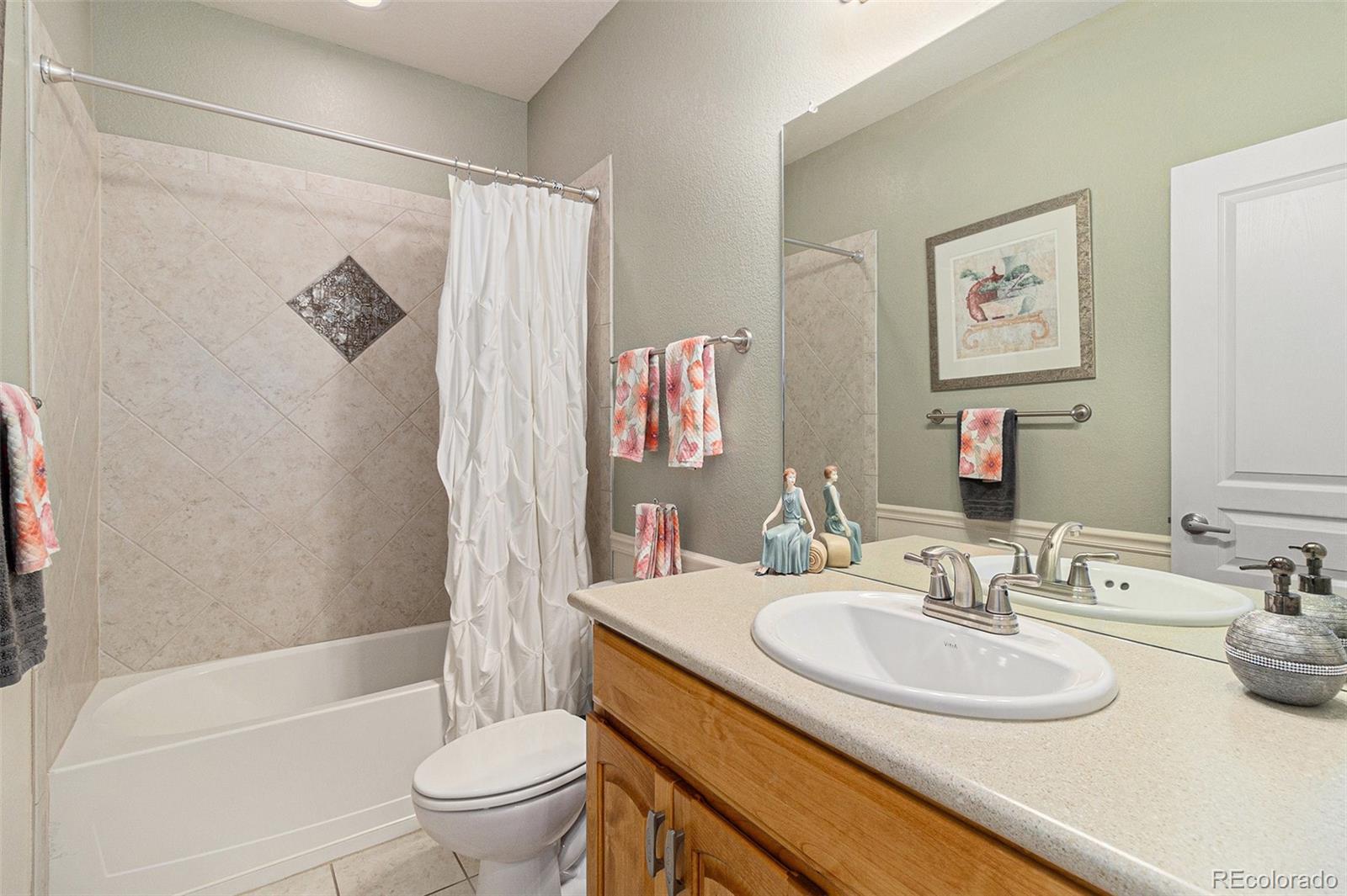 MLS Image #12 for 1153  village circle,erie, Colorado
