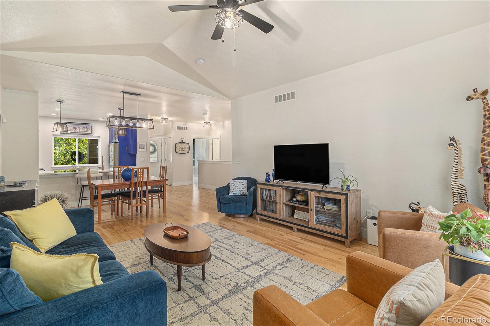 MLS Image #2 for 1153  village circle,erie, Colorado