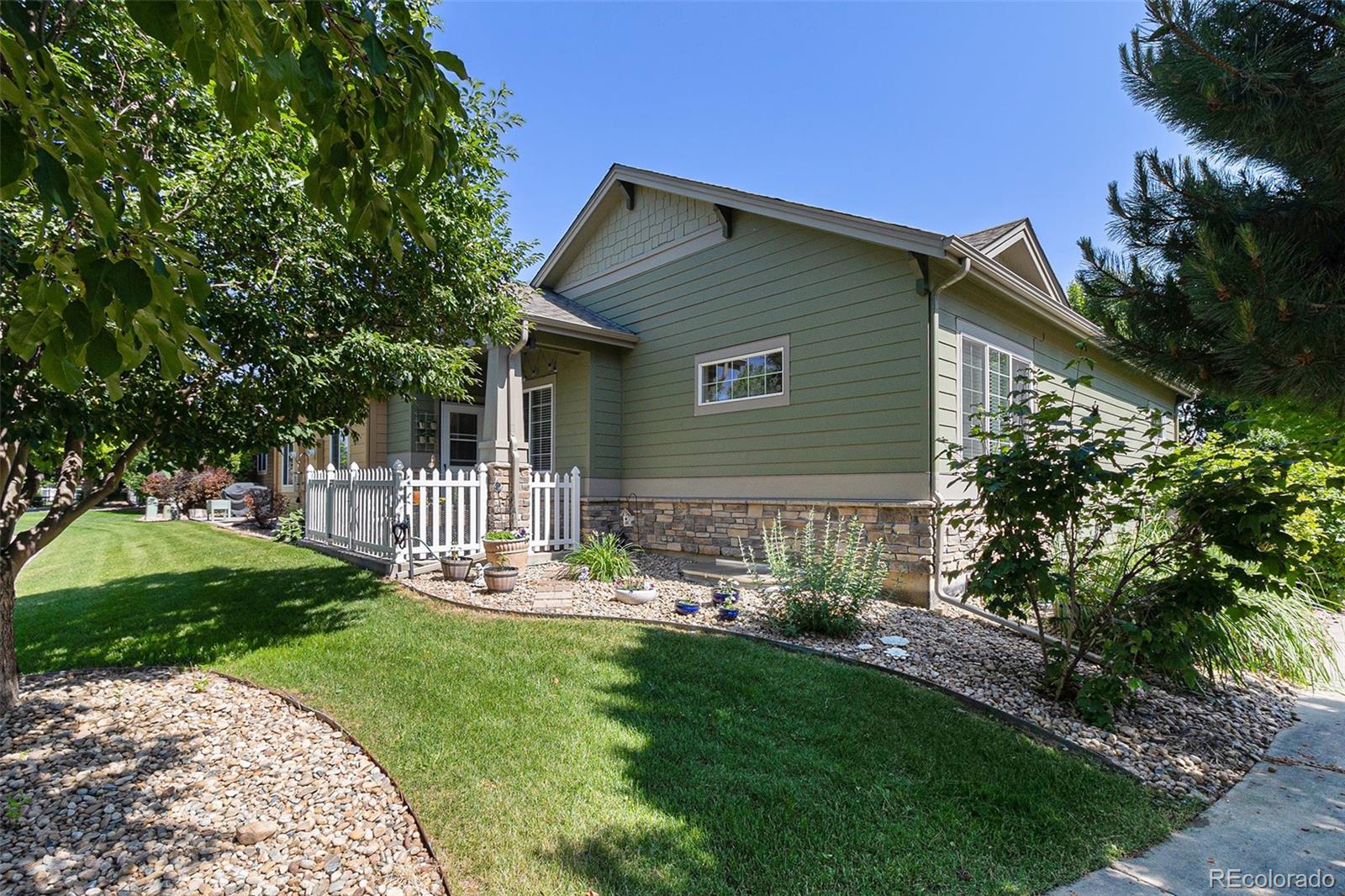 MLS Image #20 for 1153  village circle,erie, Colorado