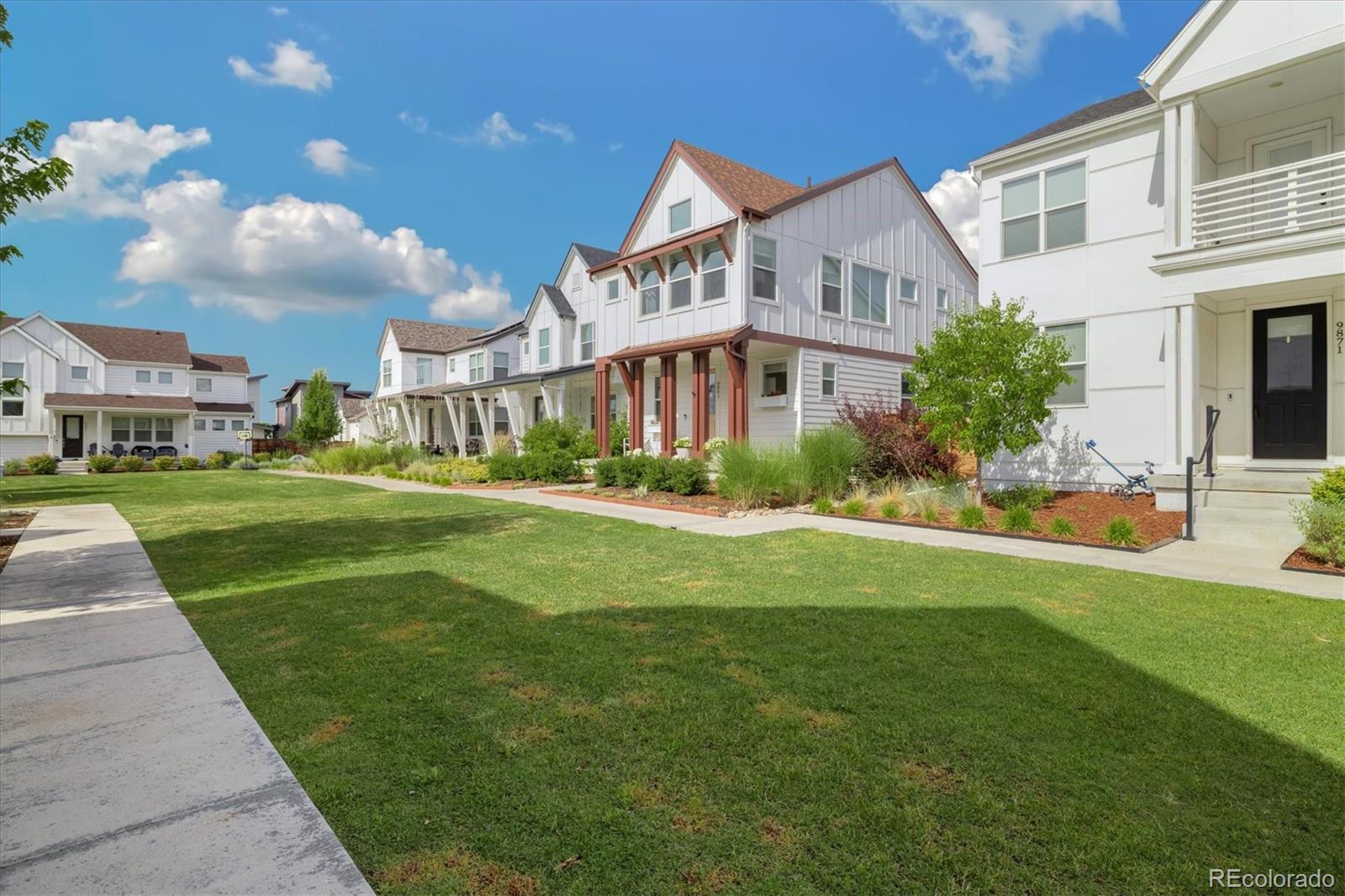MLS Image #2 for 9861 e 59th drive,denver, Colorado