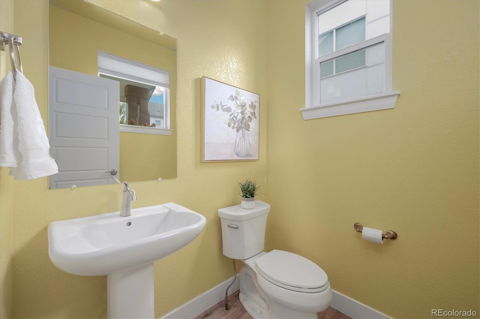 MLS Image #6 for 9861 e 59th drive,denver, Colorado
