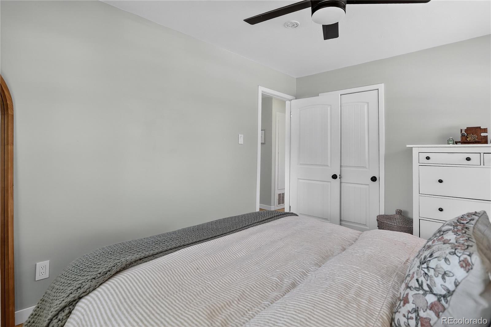 MLS Image #19 for 3760 w dartmouth avenue,denver, Colorado