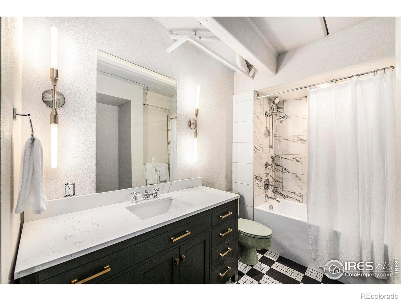 MLS Image #12 for 415 s howes street,fort collins, Colorado