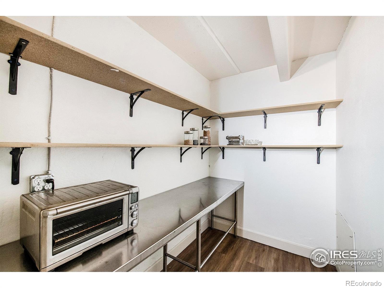 MLS Image #5 for 415 s howes street,fort collins, Colorado
