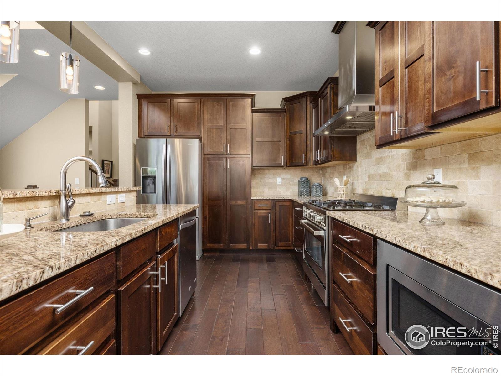 MLS Image #4 for 2009  kerry hill drive,fort collins, Colorado