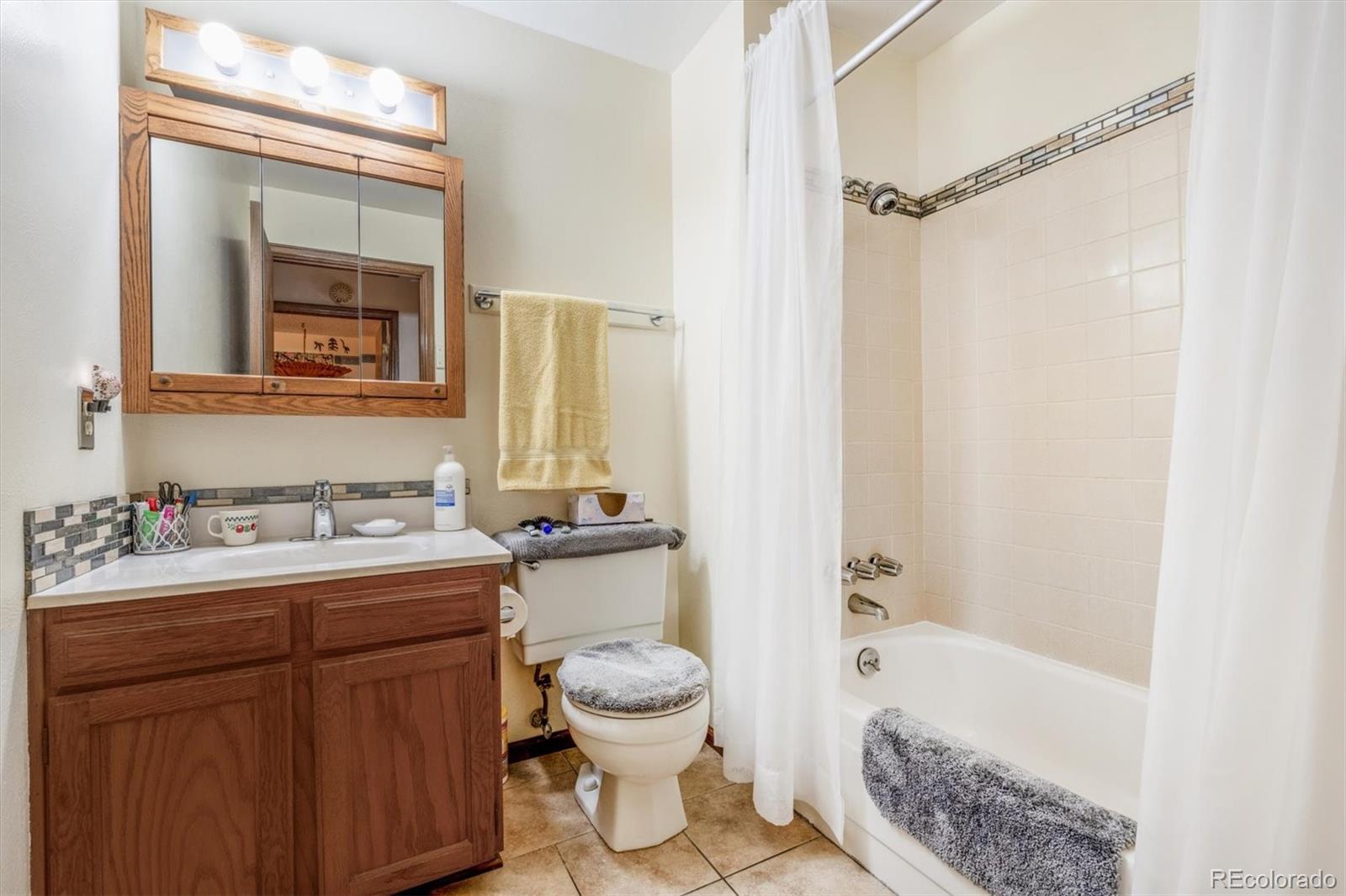 MLS Image #8 for 2516 s cimarron street,aurora, Colorado