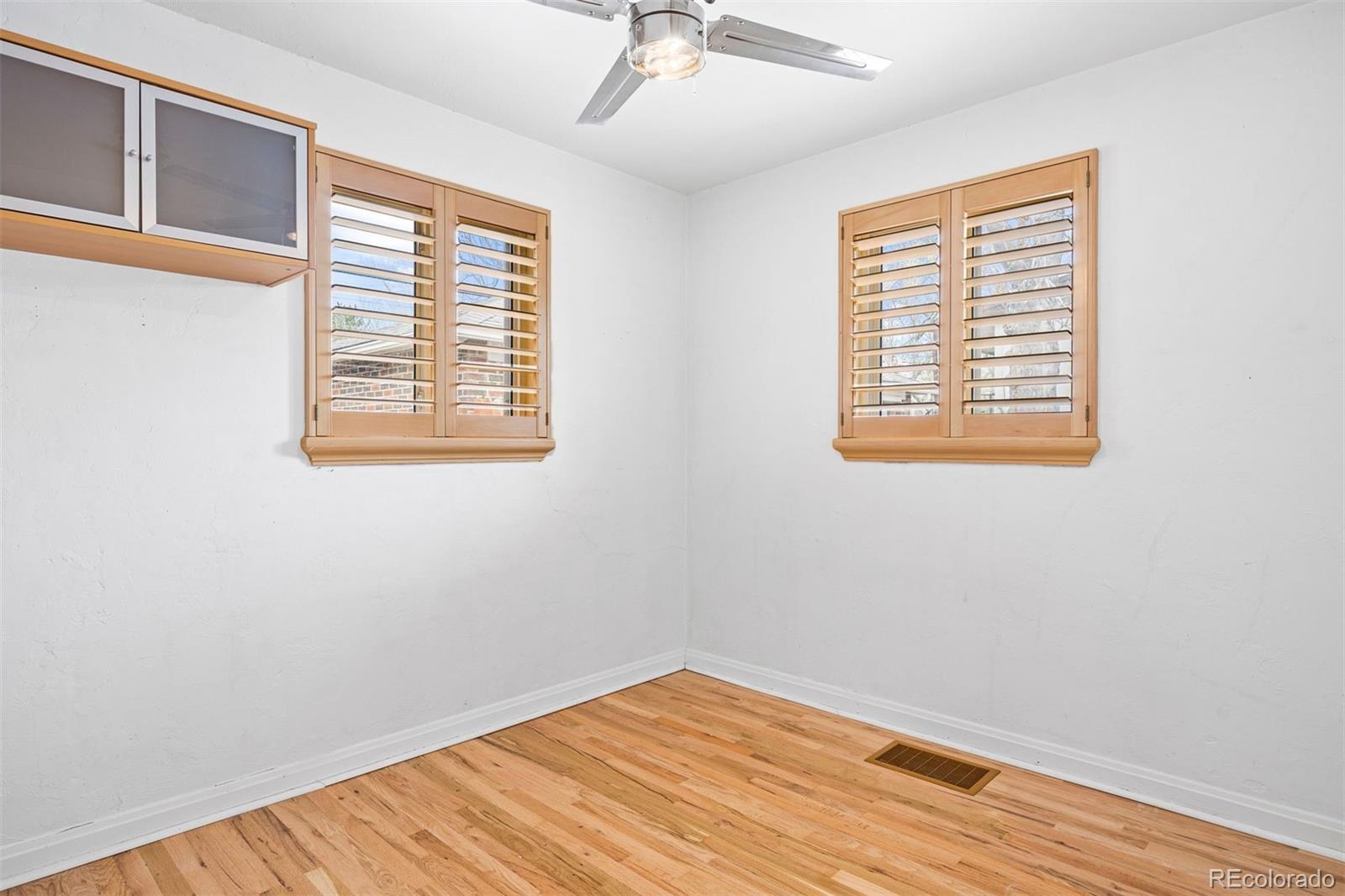 MLS Image #9 for 1335  jasmine street,denver, Colorado
