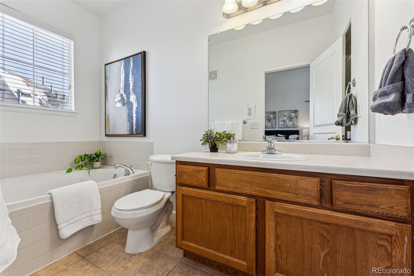 MLS Image #18 for 9980 w jewell avenue,lakewood, Colorado