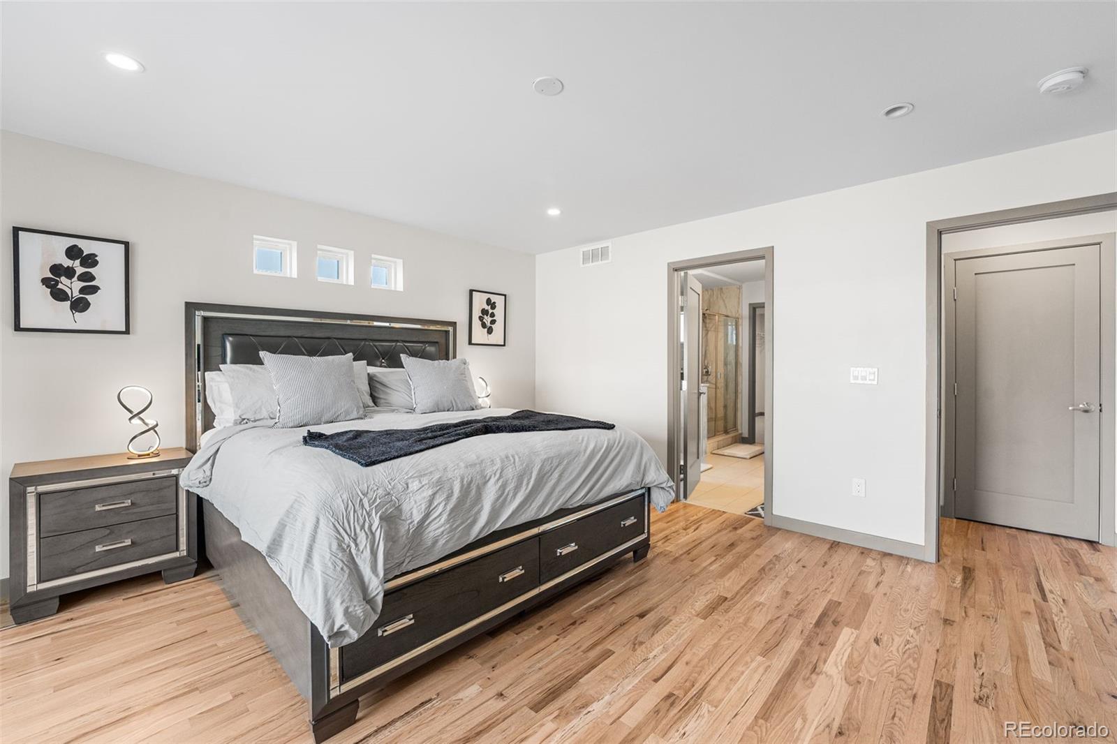 MLS Image #17 for 4966  knox court,denver, Colorado