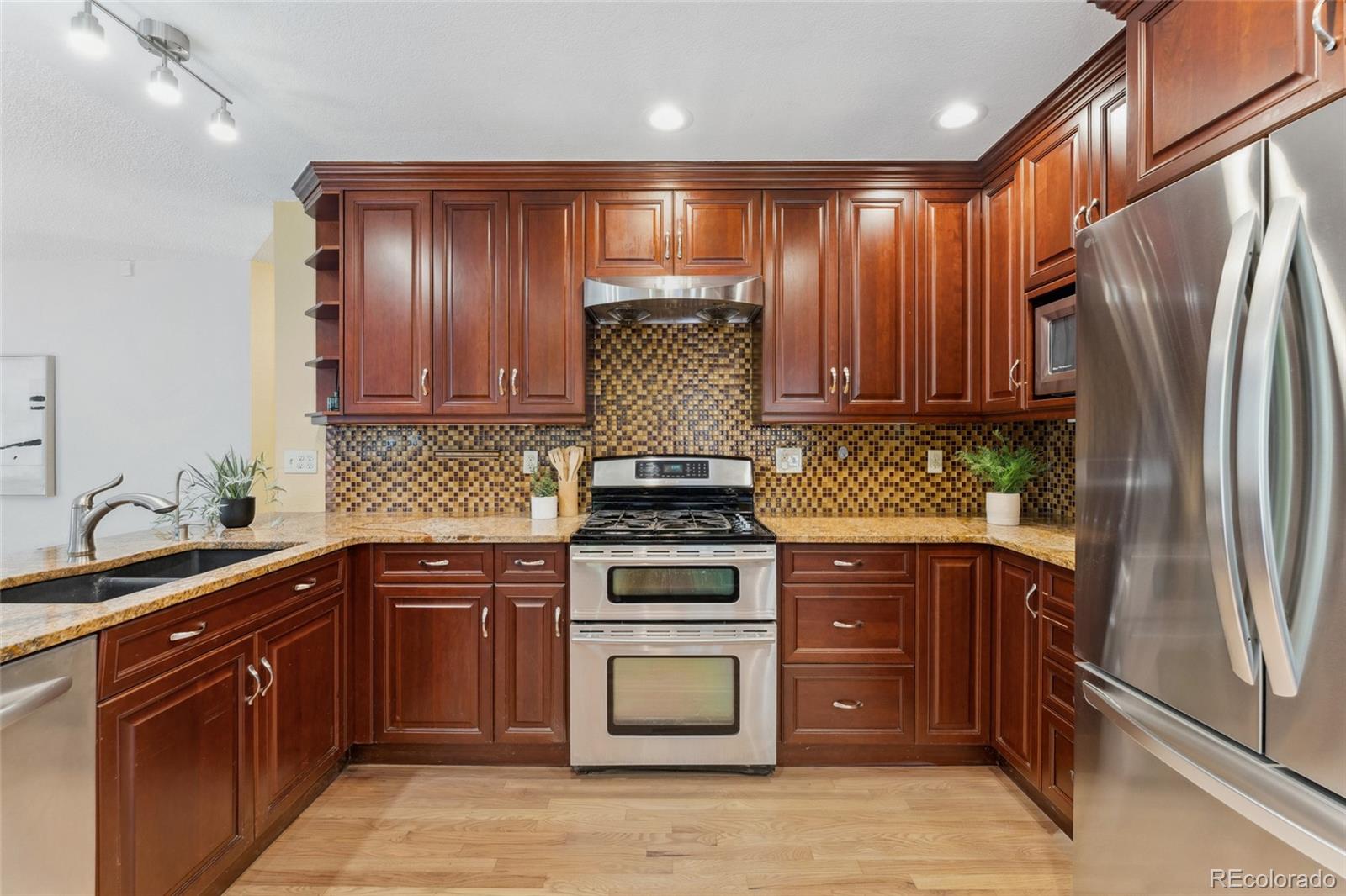 MLS Image #8 for 11932 w 56th circle,arvada, Colorado