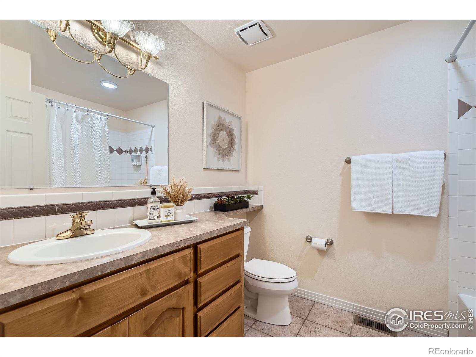 MLS Image #17 for 2615  falcon drive,longmont, Colorado