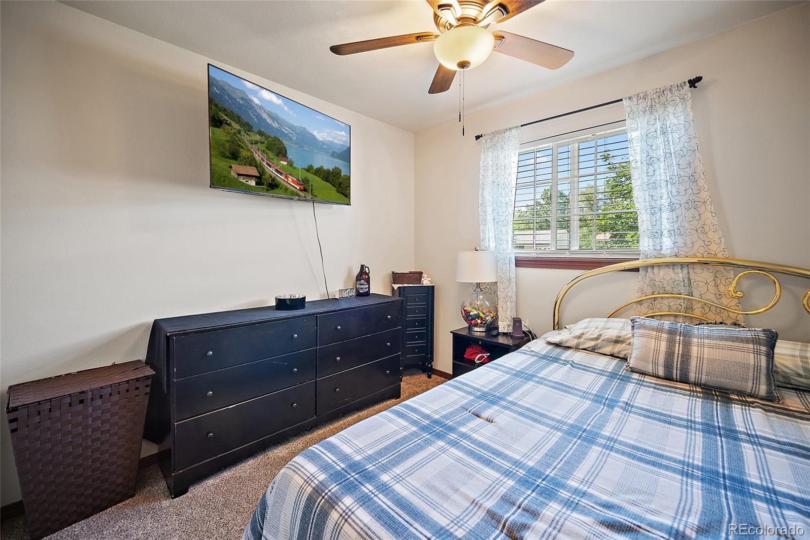 MLS Image #15 for 4115  shelley avenue,colorado springs, Colorado