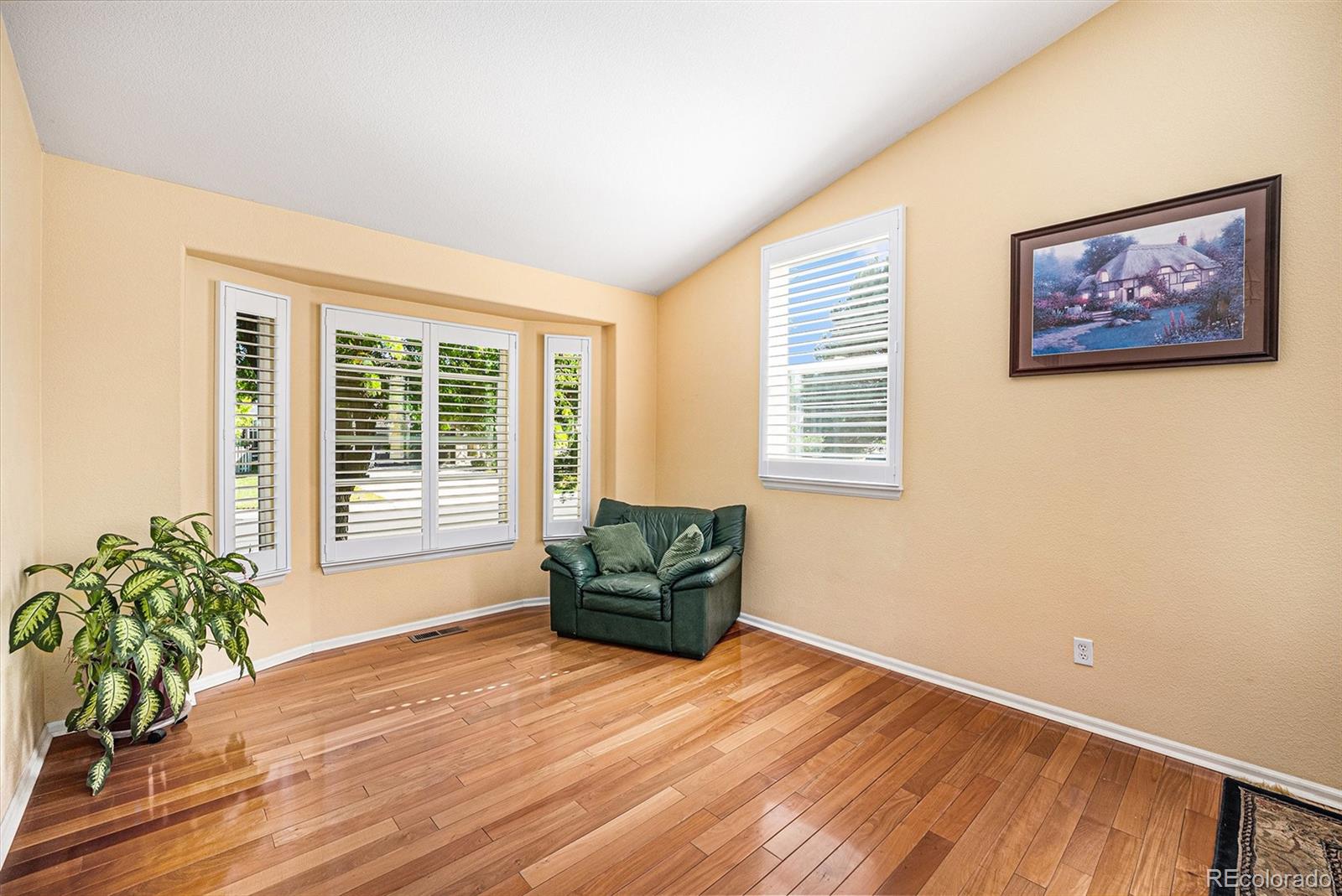 MLS Image #2 for 1010  home farm circle,denver, Colorado