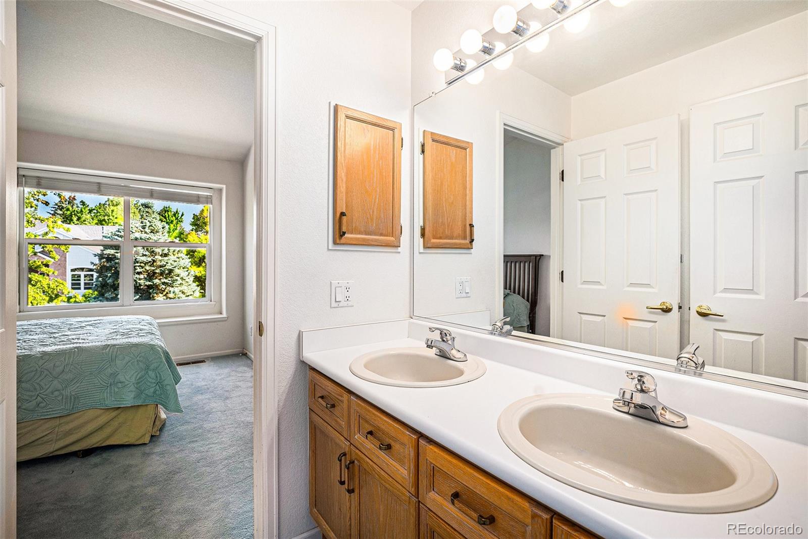 MLS Image #20 for 1010  home farm circle,denver, Colorado