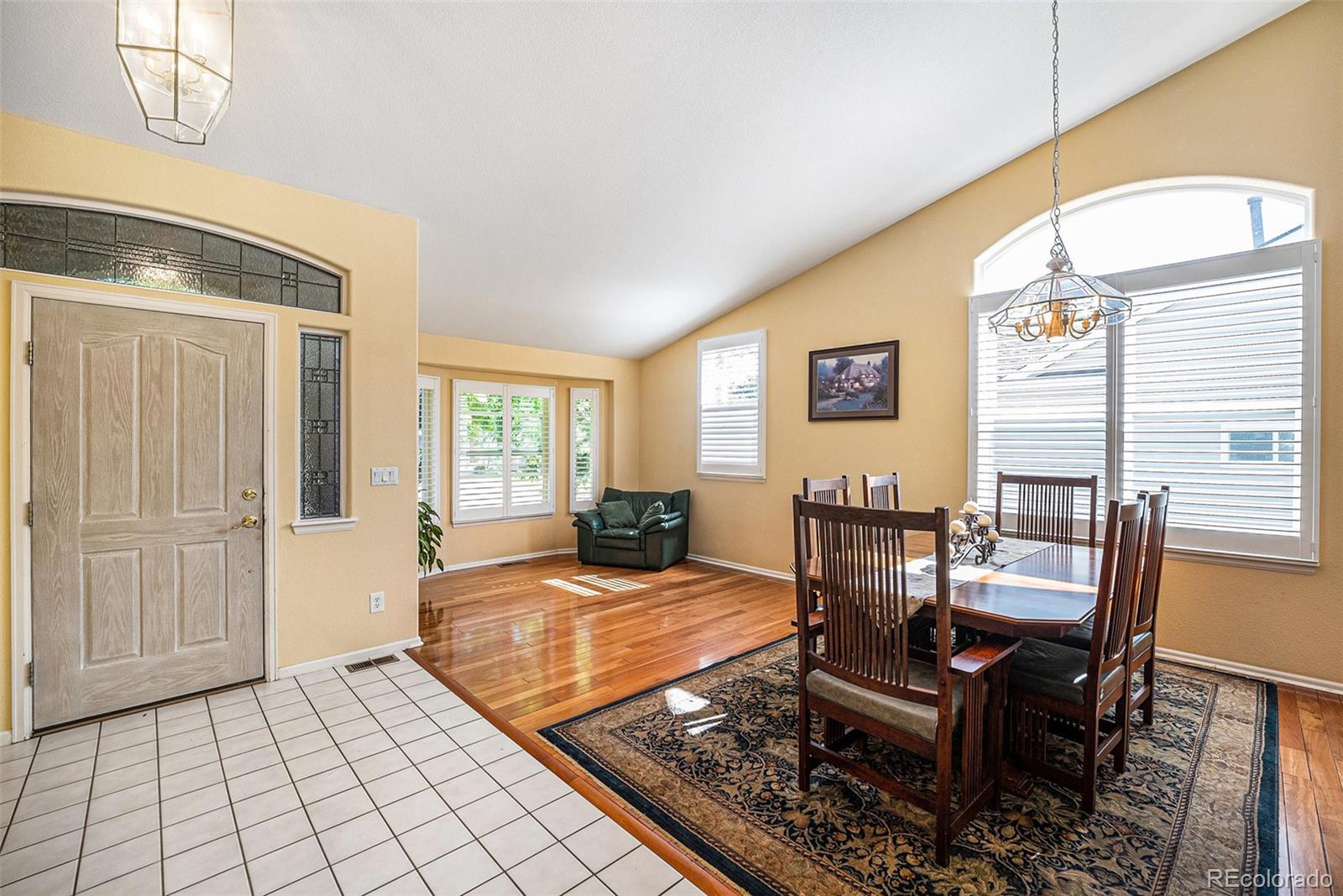 MLS Image #4 for 1010  home farm circle,denver, Colorado