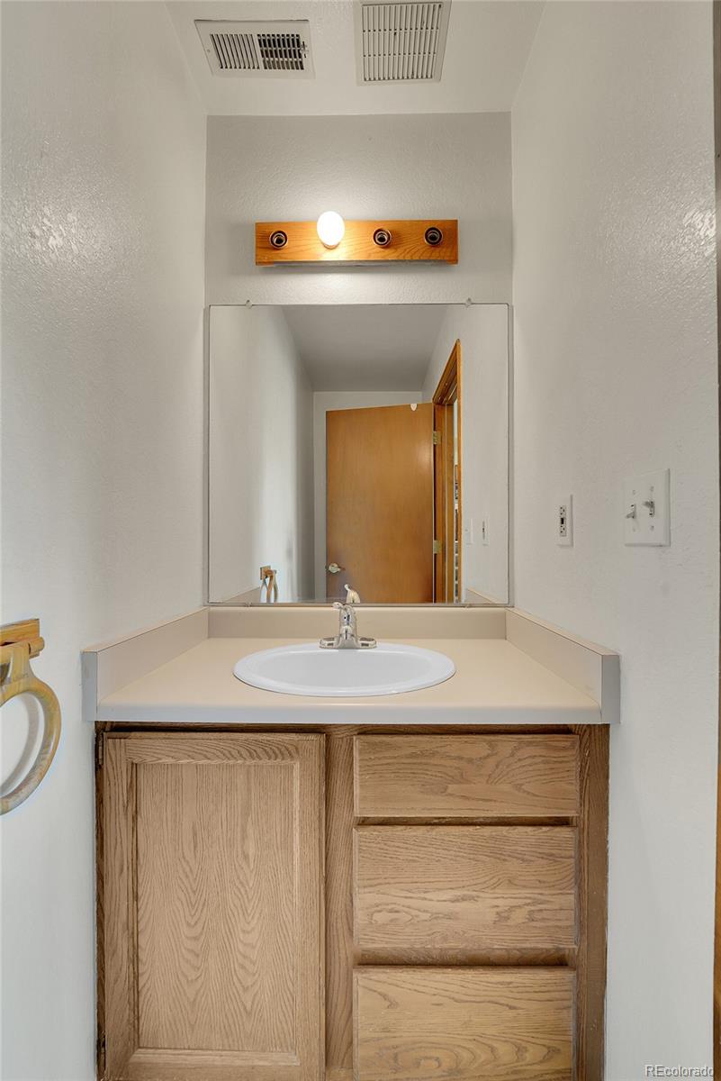 MLS Image #16 for 2882  gentry court,watkins, Colorado