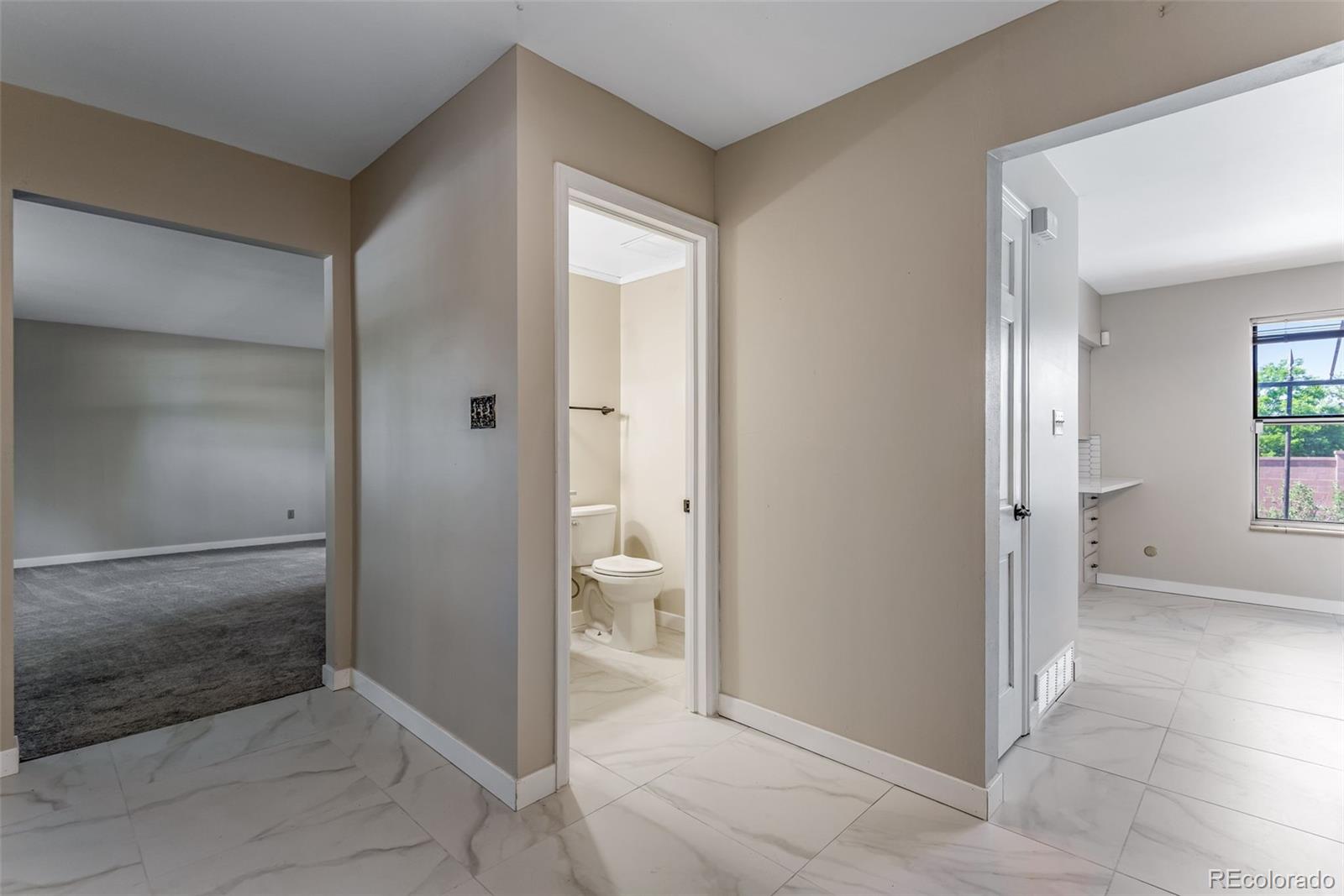 MLS Image #10 for 10851 e iliff place,aurora, Colorado