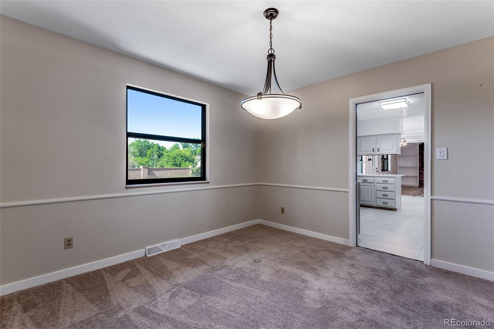 MLS Image #15 for 10851 e iliff place,aurora, Colorado
