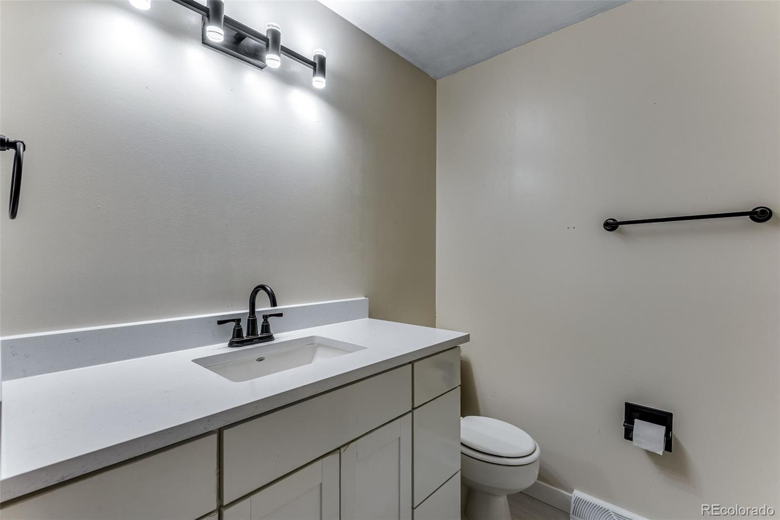 MLS Image #41 for 10851 e iliff place,aurora, Colorado