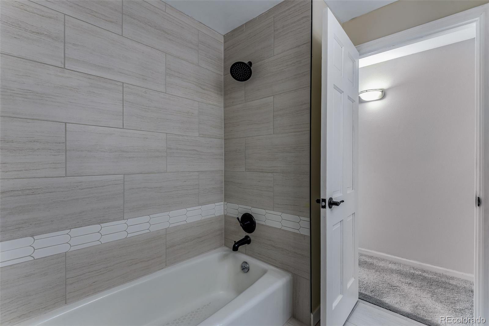 MLS Image #42 for 10851 e iliff place,aurora, Colorado